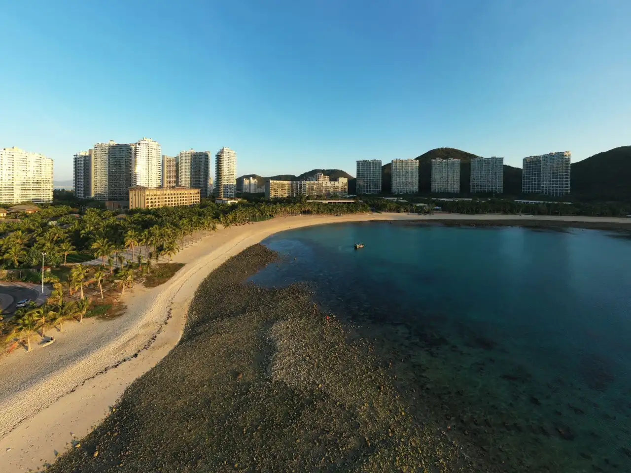 2024年童装与亲子系列产品型号参数对比分析